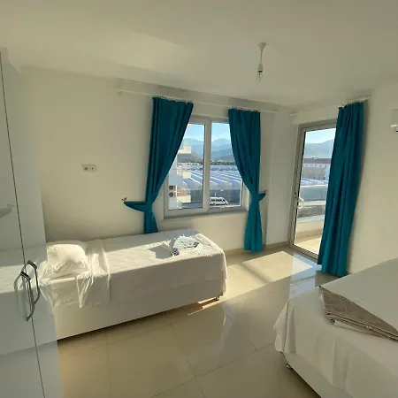 Fortuna Luxury 아파트호텔 2*